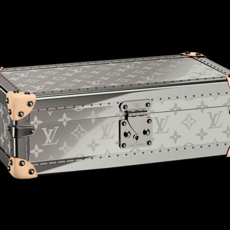 Louis Vuitton Champagne trunk